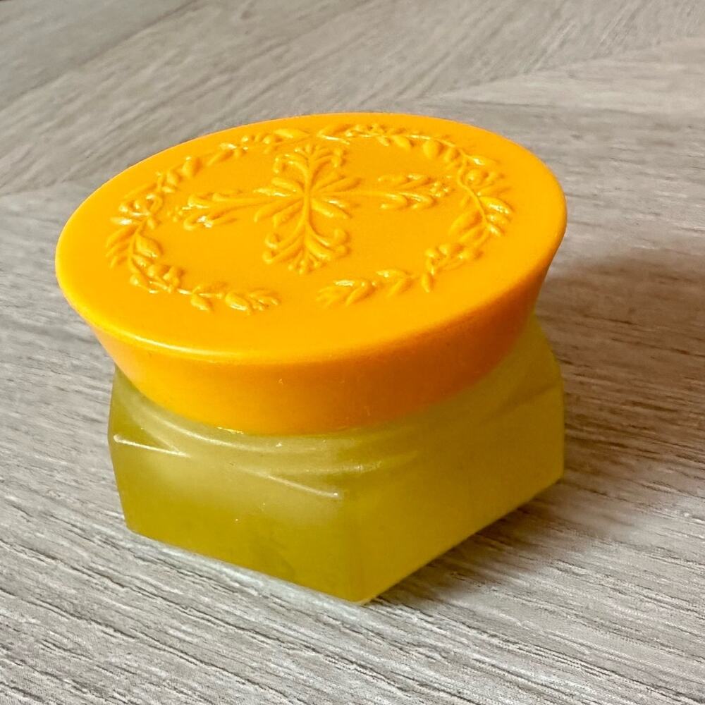 Vintage Avon Honeysuckle Cream Sachet Yellow Used